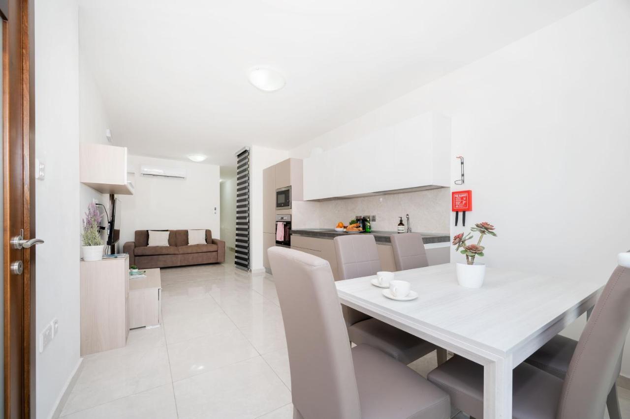 Vela Blu Apartments - Rose Court Gzira Екстериор снимка